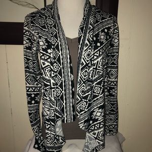 Sexy Cardigan Black & white